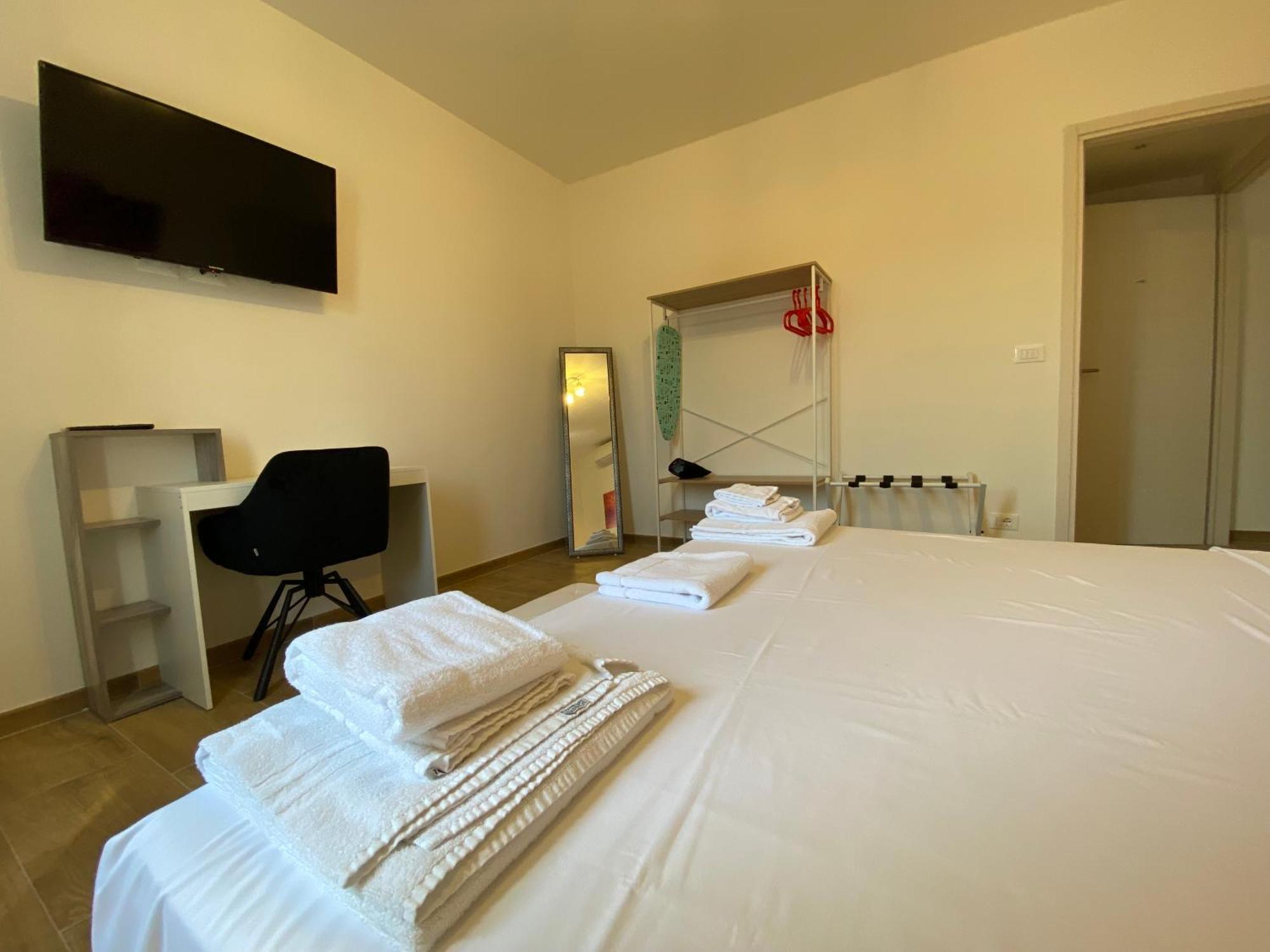 Avantgard Rooms Skyline Retreat โบโลญญา ภายนอก รูปภาพ