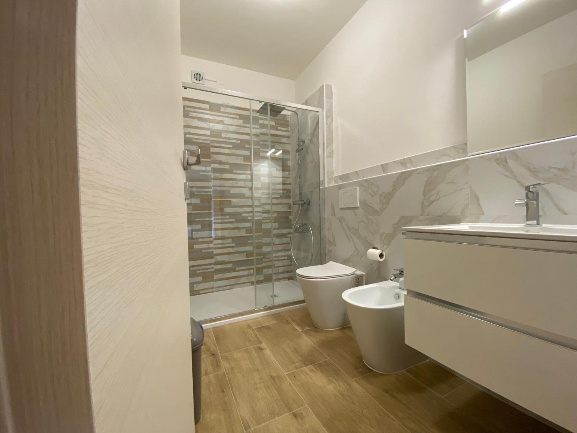 Avantgard Rooms Skyline Retreat โบโลญญา ภายนอก รูปภาพ